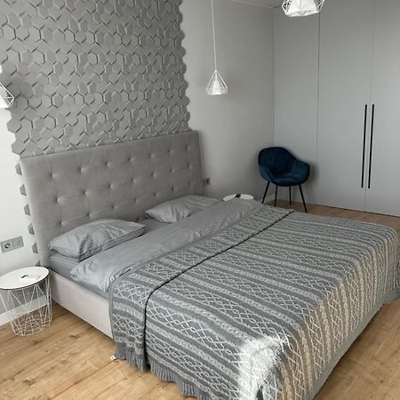 Vip Квартира В Центре Города, Новостойка В Жк Prestige Apаrtments, Ровно Rivne Exterior foto